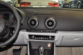 2014款奥迪A3两厢35TFSI舒适型