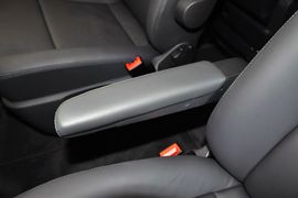 2012款大众迈特威2.0T豪华版