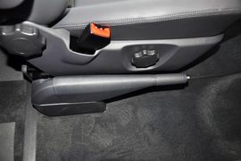 2012款大众迈特威2.0T豪华版