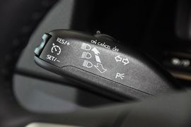 2012款大众迈特威2.0T豪华版