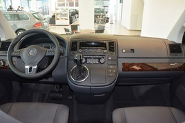 2012款大众迈特威2.0T豪华版