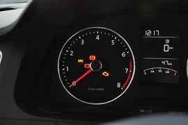 2013款大众朗逸1.6L自动舒适版