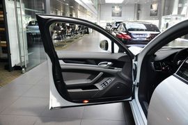 2014款保时捷Panamera