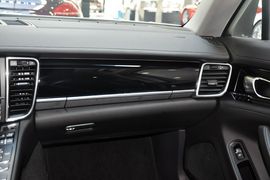 2014款保时捷Panamera