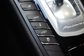 2014款保时捷Panamera