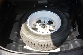 2015款起亚智跑2.0L自动两驱版GL