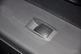 2014款三菱劲炫2.0L自动两驱超越版