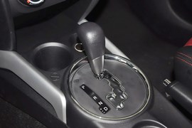 2014款三菱劲炫2.0L自动两驱超越版