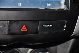 2014款三菱劲炫2.0L自动两驱超越版