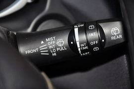 2014款三菱劲炫2.0L自动两驱超越版