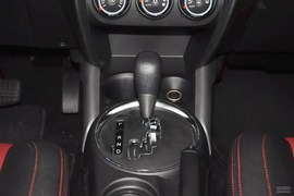 2014款三菱劲炫2.0L自动两驱超越版