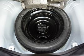 2014款奔腾B70