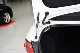2014款奔腾B70