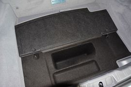 2013款宝马740Li混动