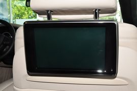2013款宝马740Li混动