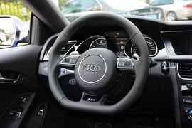 2014款奥迪RS5