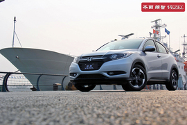 试驾本田缤智1.8L两驱