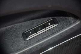 2015款红旗H7