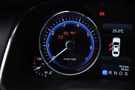 2015款红旗H7