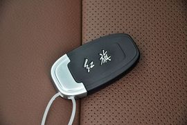 2015款红旗H7
