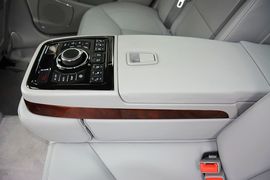 2015款红旗H7