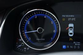 2015款红旗H7