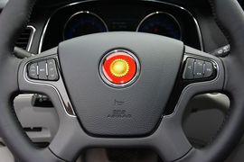 2015款红旗H7