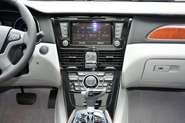 2015款红旗H7