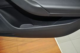 2015款大众全新桑塔纳1.6L自动舒适版