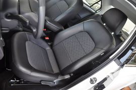 2015款大众全新桑塔纳1.6L自动舒适版