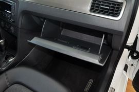 2015款大众全新桑塔纳1.6L自动舒适版