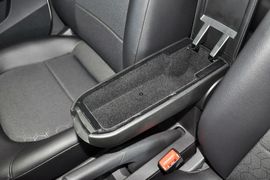 2015款大众全新桑塔纳1.6L自动舒适版