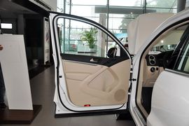 2015款大众途观1.8TSI手自一体四驱豪华版