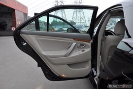 2010款丰田凯美瑞纪念版到店实拍