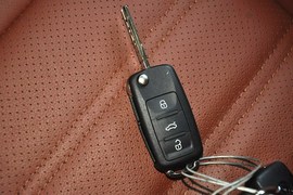 2014款大众朗逸1.6L手自一体运动版