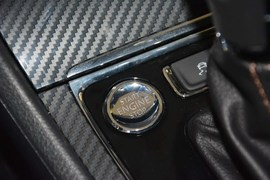 2014款大众朗逸1.6L手自一体运动版