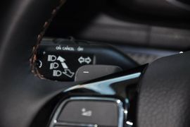 2014款大众朗逸1.6L手自一体运动版