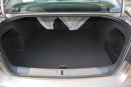 2015款大众迈腾2.0TSI尊贵型