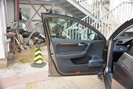 2015款大众迈腾2.0TSI尊贵型