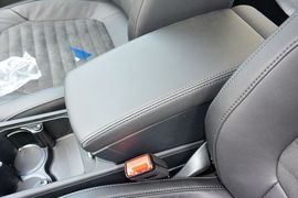 2015款大众迈腾2.0TSI尊贵型
