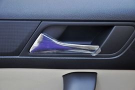 2015款斯柯达昕锐1.6L手动智选型