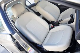 2015款斯柯达昕锐1.6L手动智选型