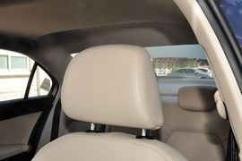 2015款斯柯达昕锐1.6L手动智选型