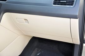 2015款斯柯达昕锐1.6L手动智选型