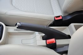 2015款斯柯达昕锐1.6L手动智选型