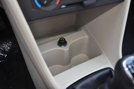 2015款斯柯达昕锐1.6L手动智选型