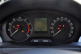 2015款斯柯达昕锐1.6L手动智选型