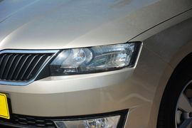 2015款斯柯达昕锐1.6L手动智选型