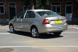 2015款斯柯达昕锐1.6L手动智选型