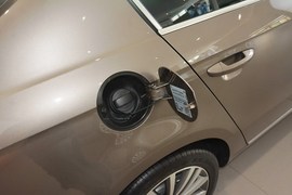 2015款大众迈腾2.0TSI旗舰型